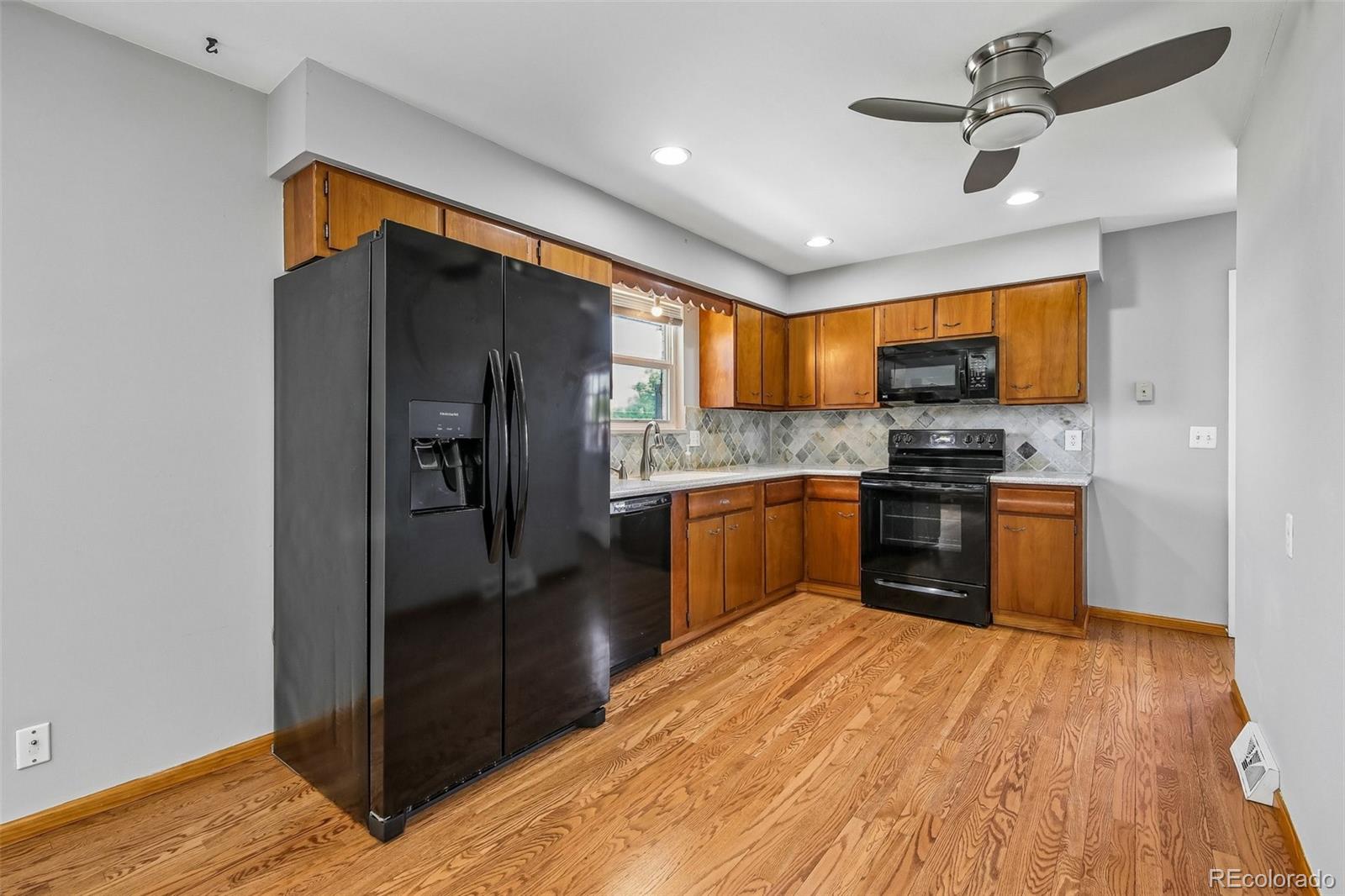1628 S Dudley Court Lakewood CO 80232