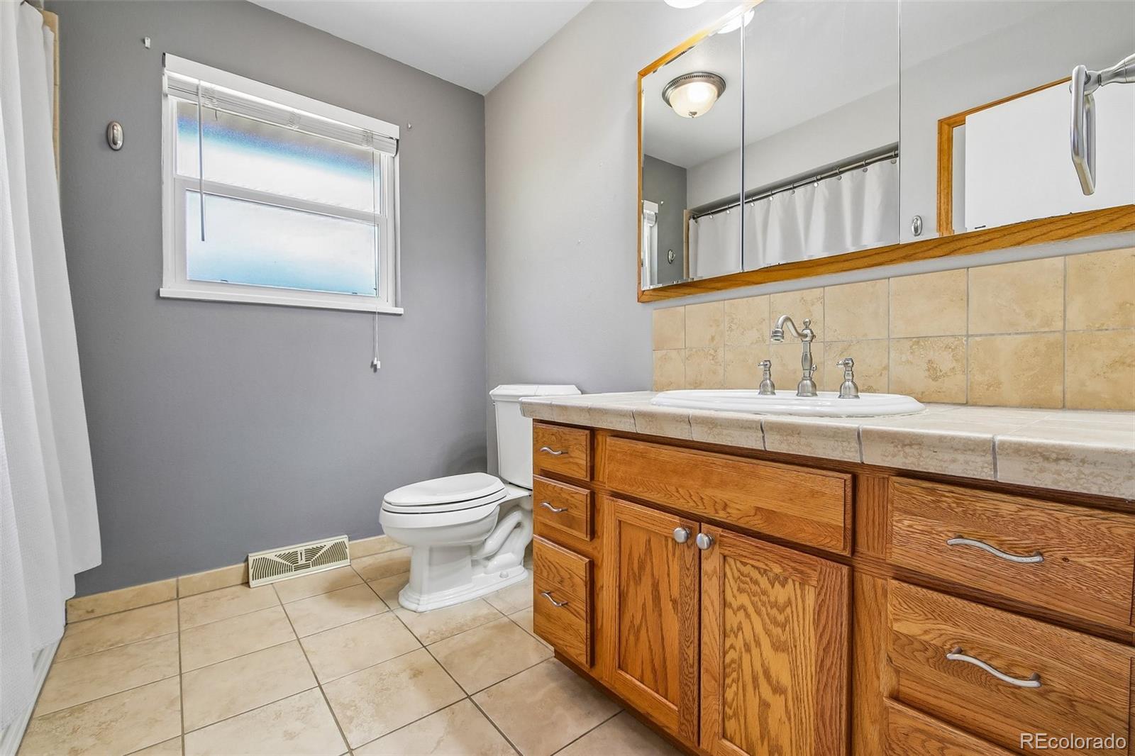 1628 S Dudley Court Lakewood CO 80232