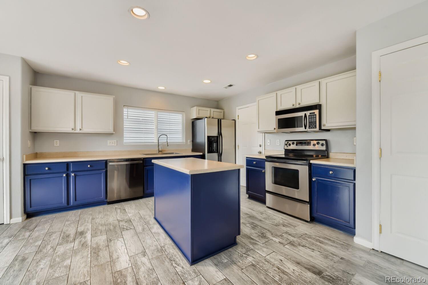 7656 Brown Bear Court Littleton CO 80125