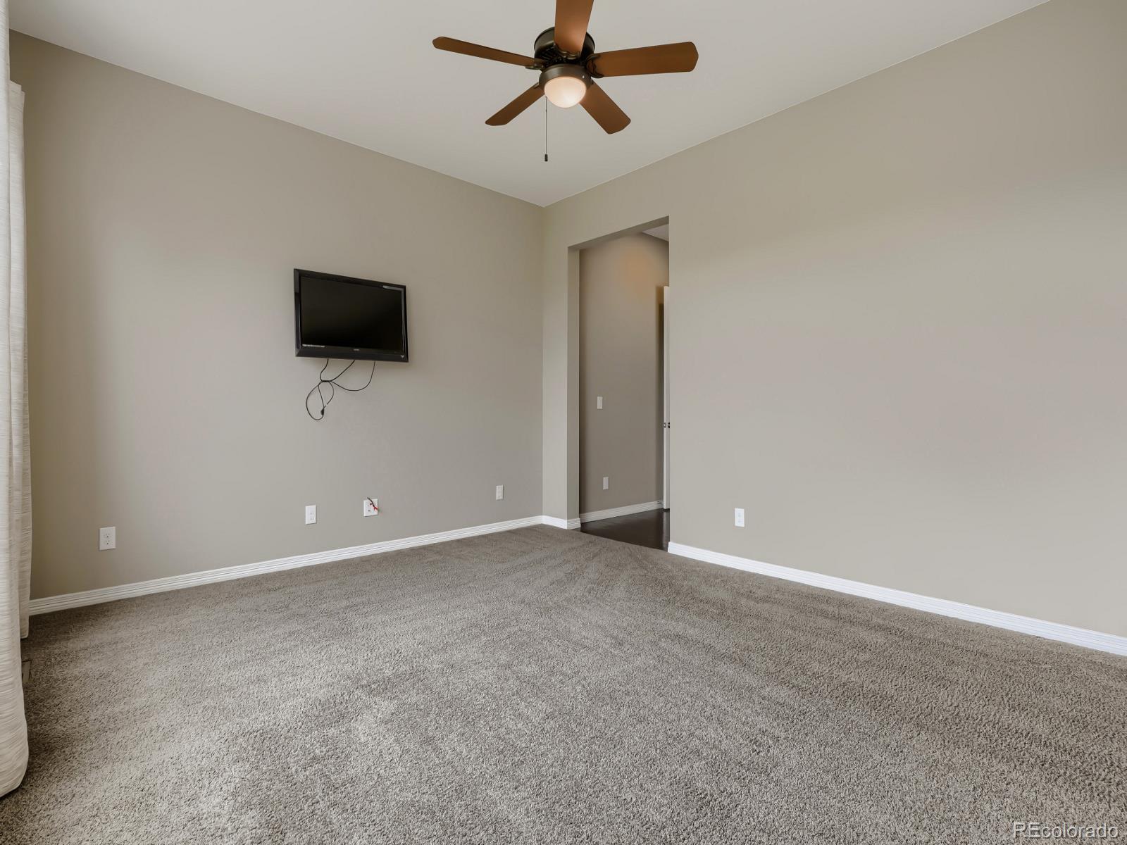 8450 S Biloxi Court Aurora CO 80016
