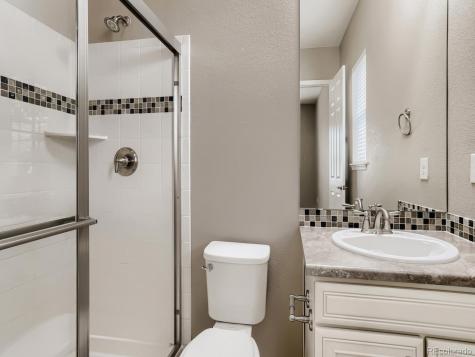 8450 S Biloxi Court Aurora CO 80016