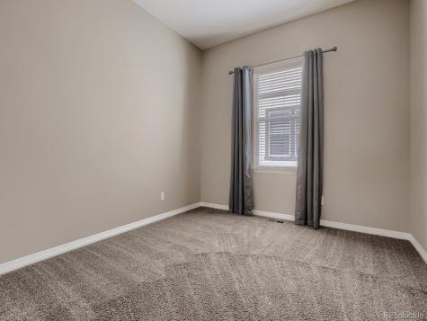 8450 S Biloxi Court Aurora CO 80016