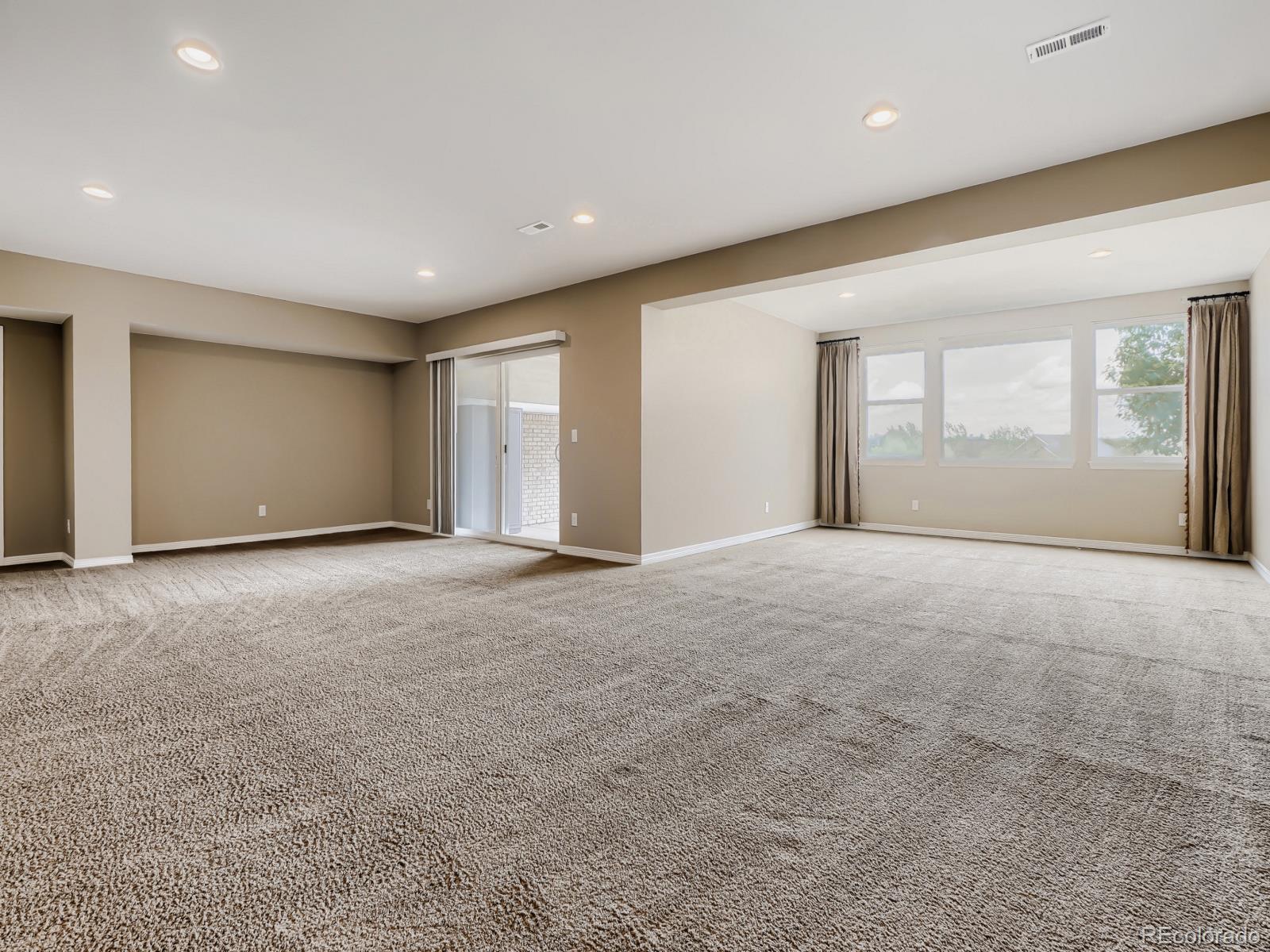 8450 S Biloxi Court Aurora CO 80016