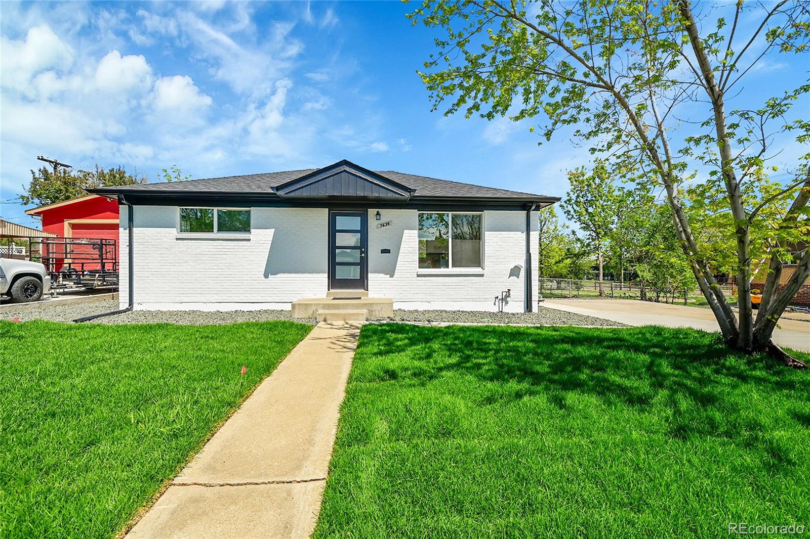 7634 Navajo Street Denver CO 80221