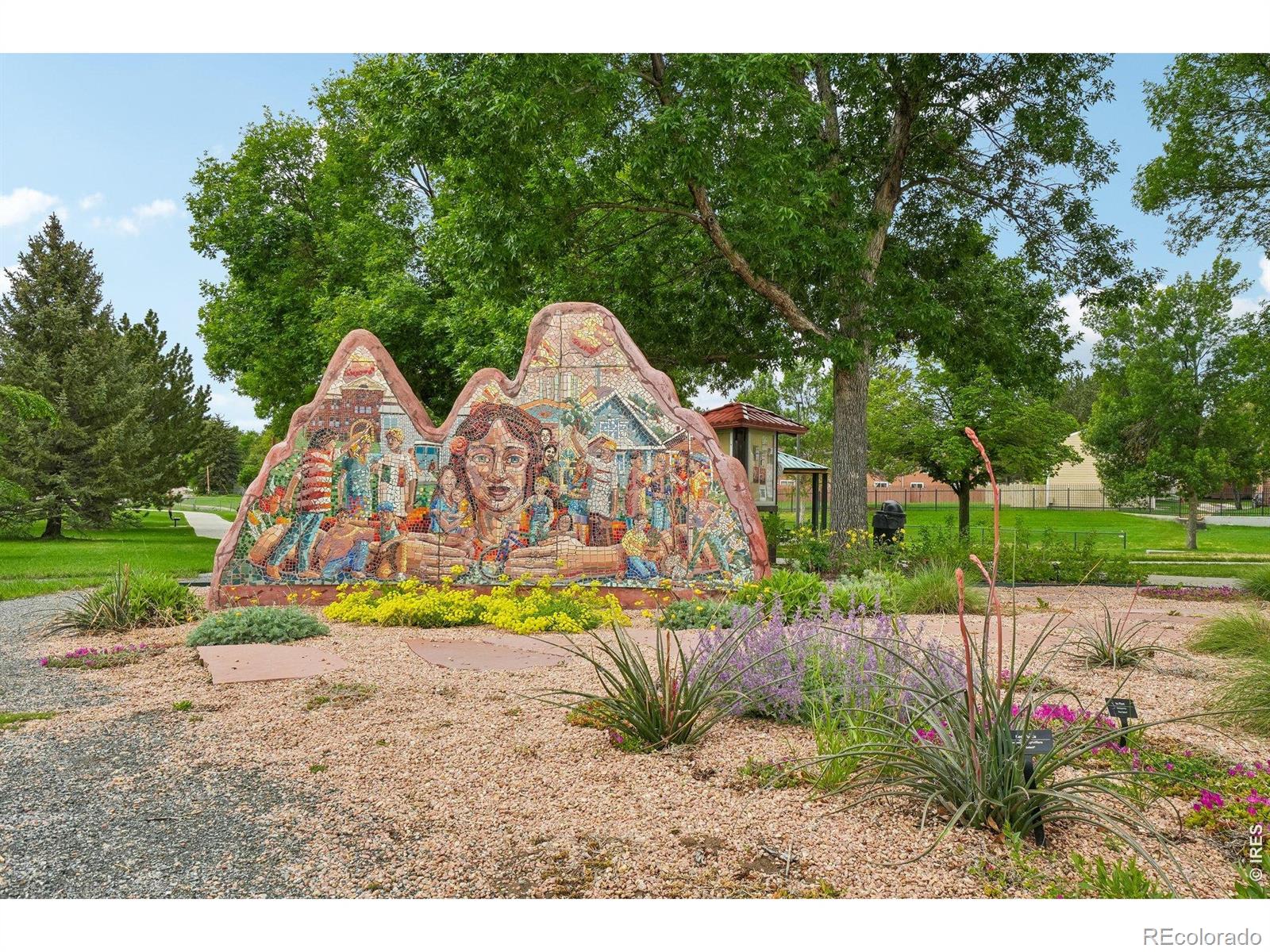 127 E Saint Clair Avenue Longmont CO 80504