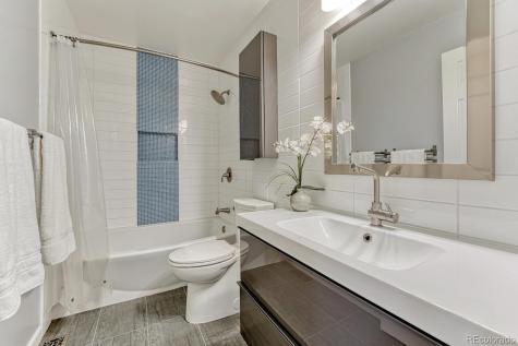 7054 S Elm Street Centennial CO 80122