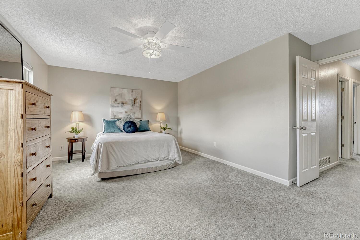 7054 S Elm Street Centennial CO 80122