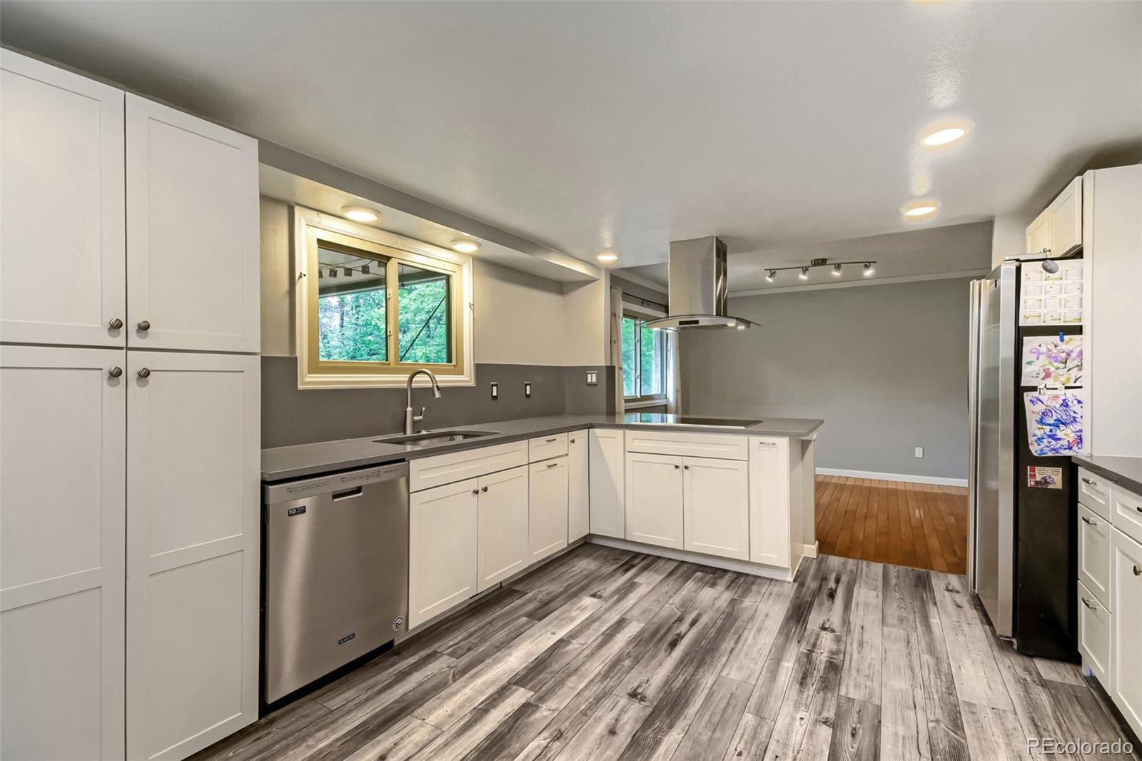6007 W Pacific Circle Lakewood CO 80227