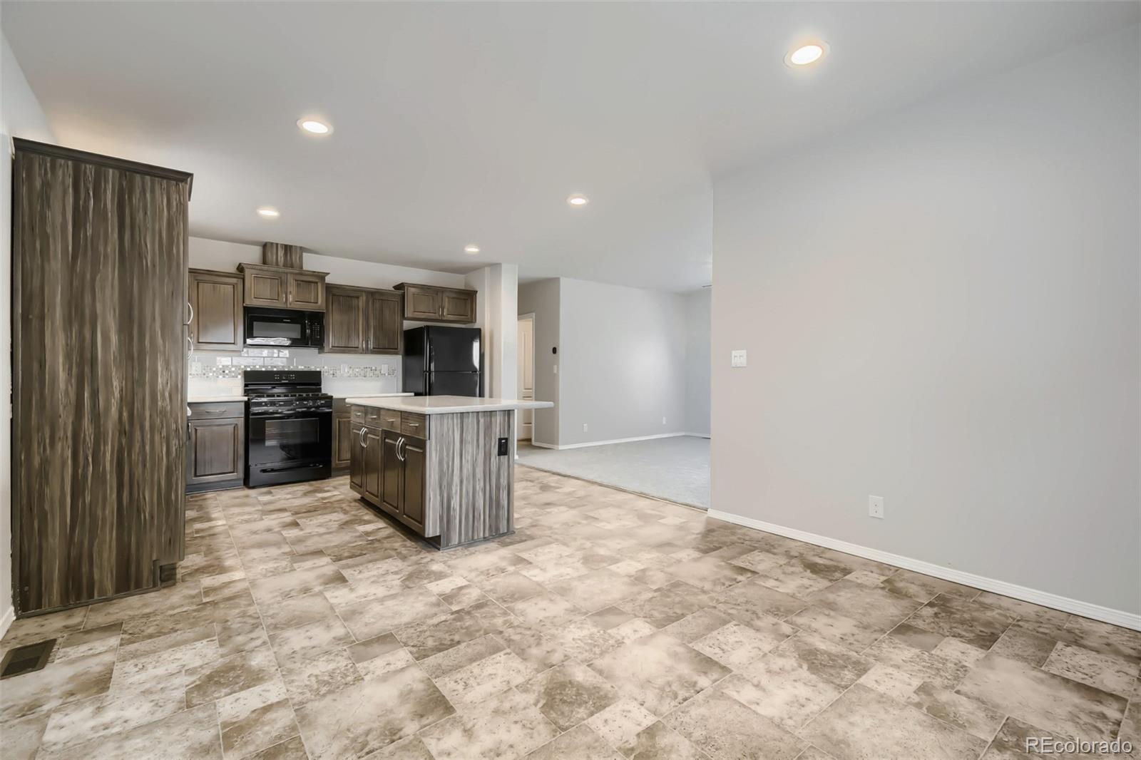 8730 Tamarac Street Commerce City CO 80022