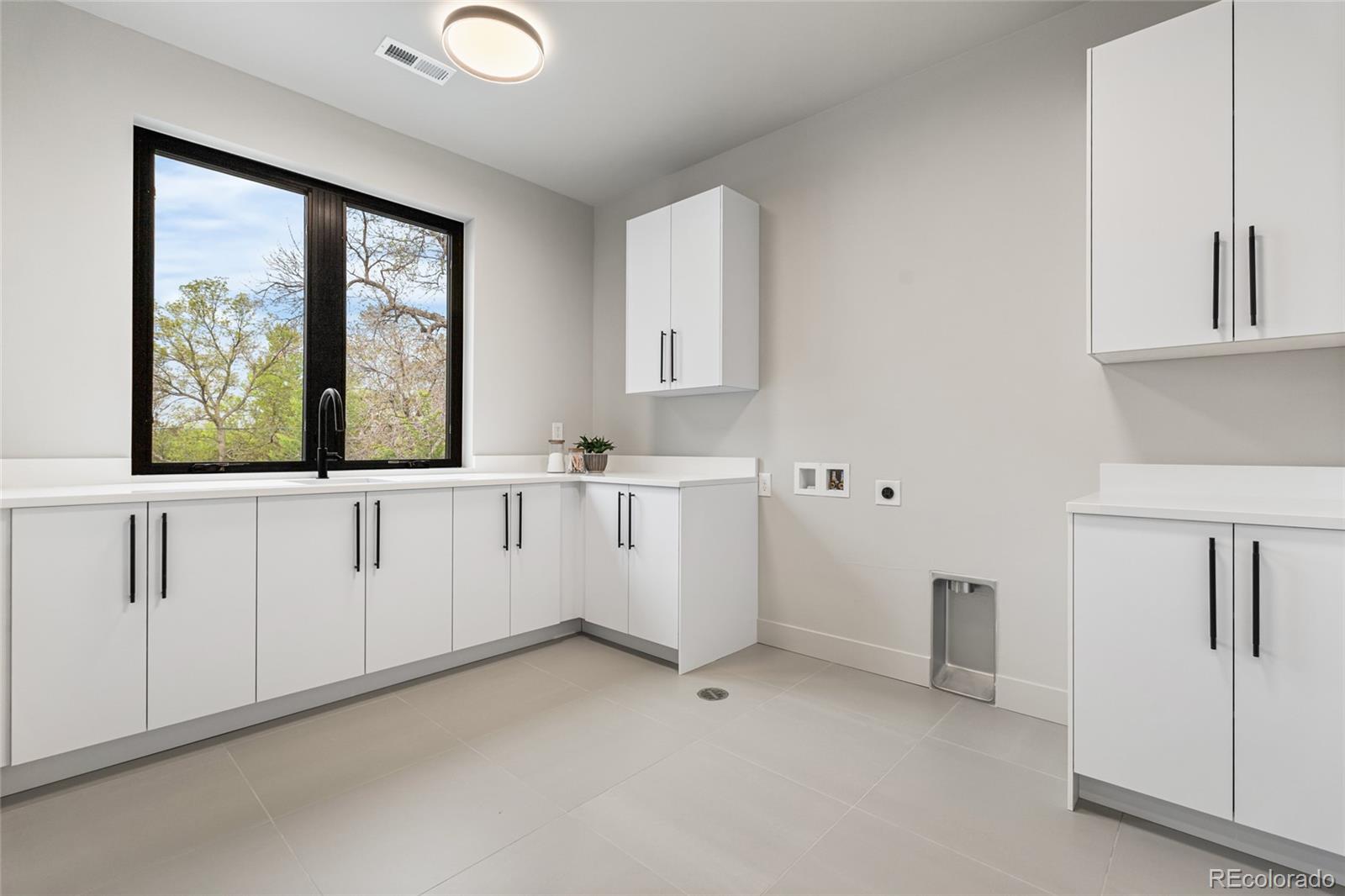 3015 S Ash Street Denver CO 80222