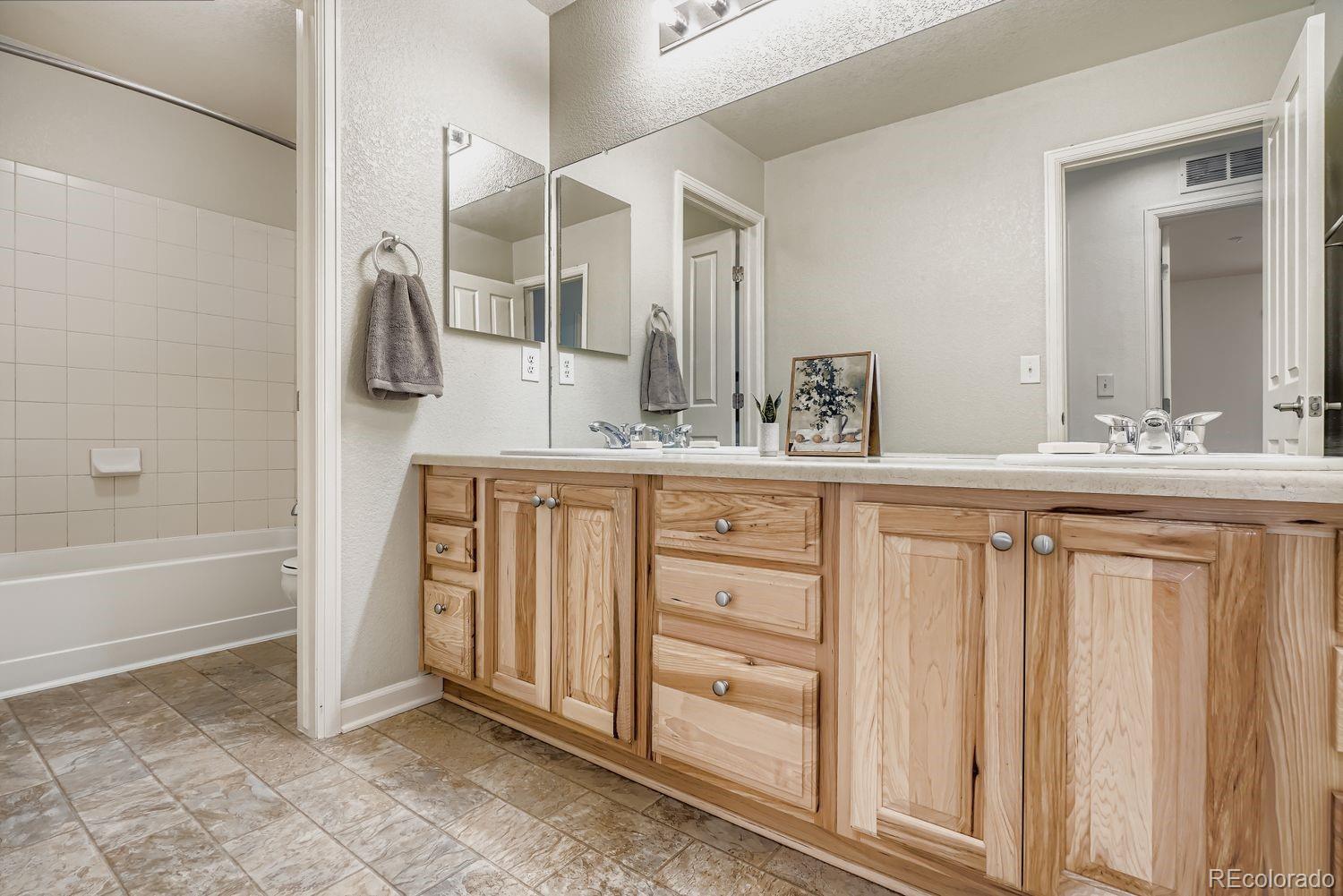 23299 Barnsley Lane Parker CO 80138