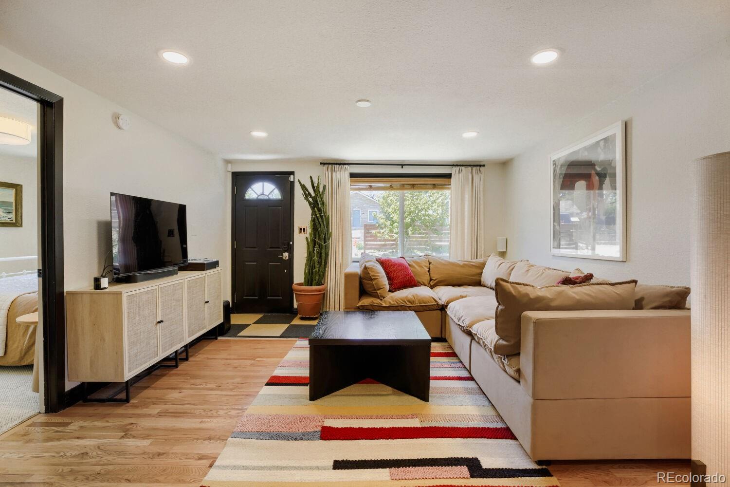 4858 Beach Court Denver CO 80221