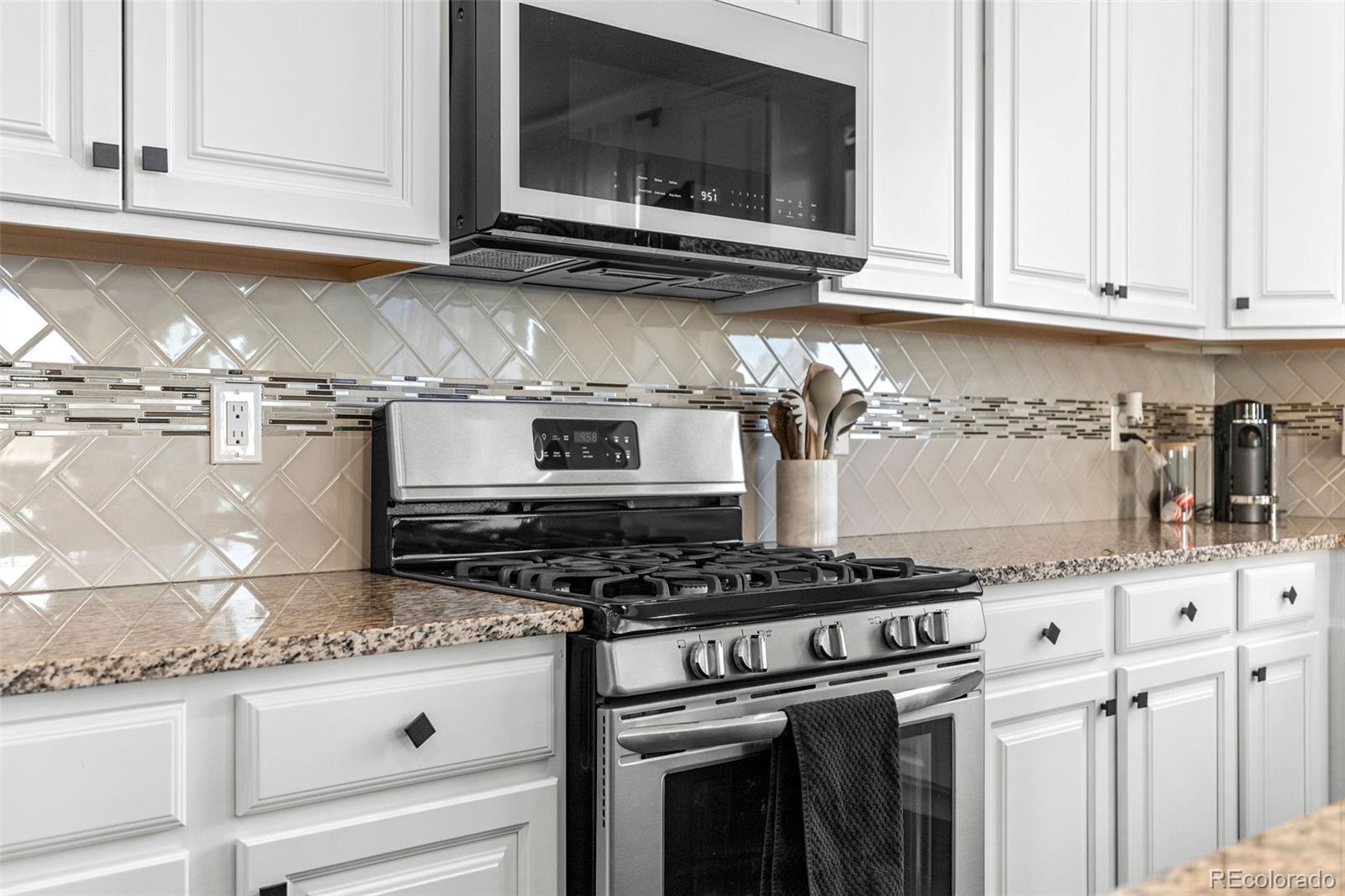 15511 Village Circle Commerce City CO 80603