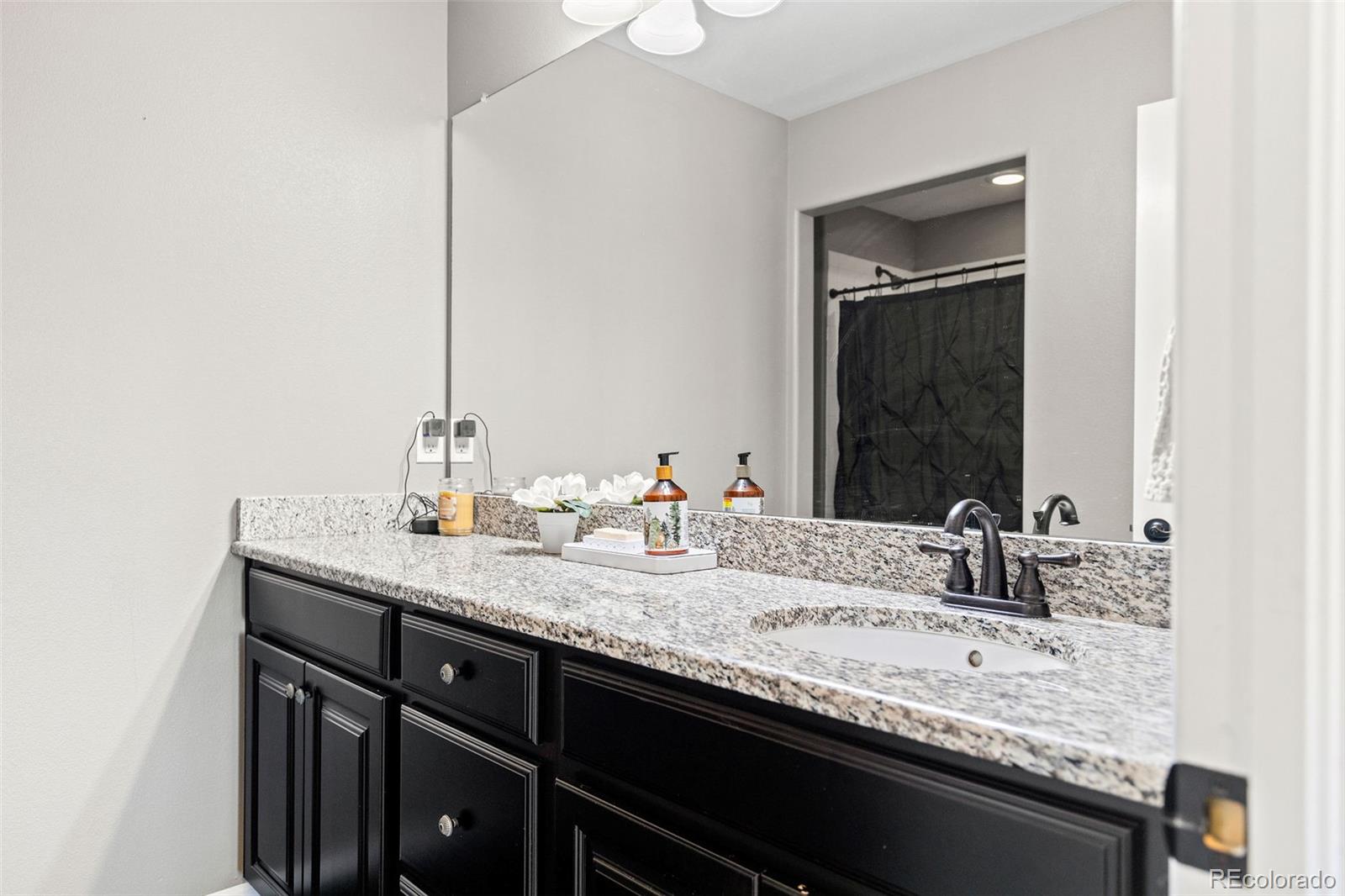 15511 Village Circle Commerce City CO 80603