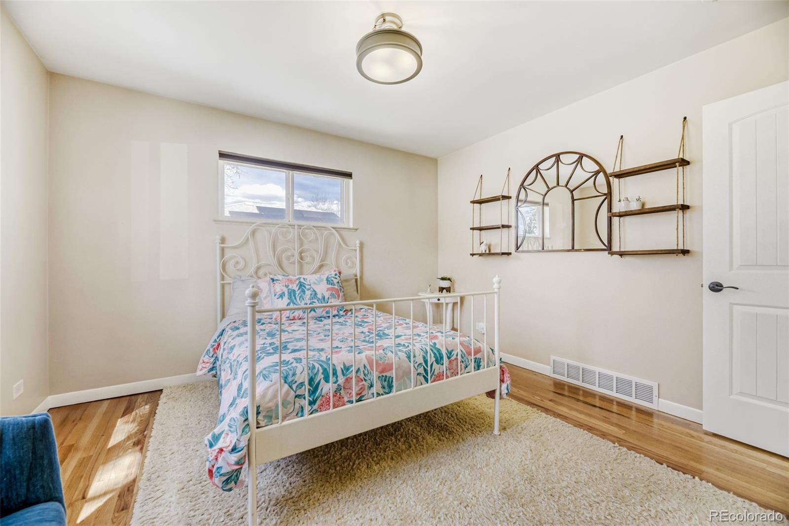 2568 S Zurich Court Denver CO 80219