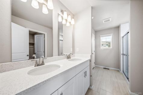 3942 N Tempe Street Aurora CO 80019