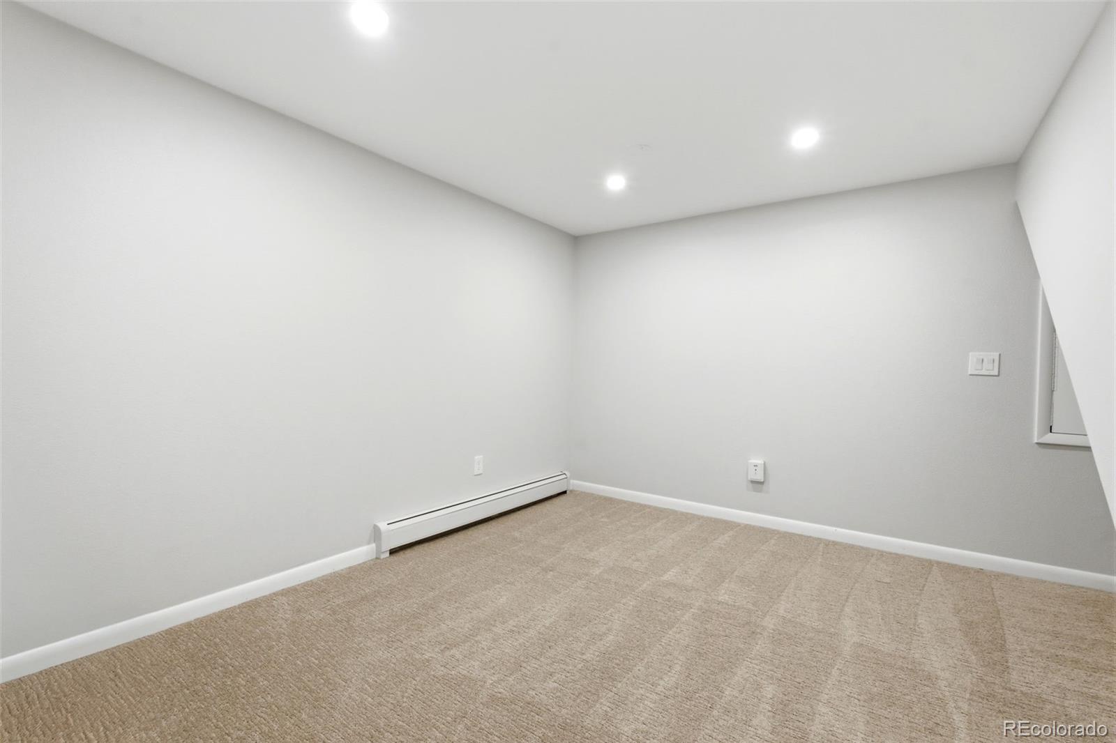 613 S Oneida Way Denver CO 80224