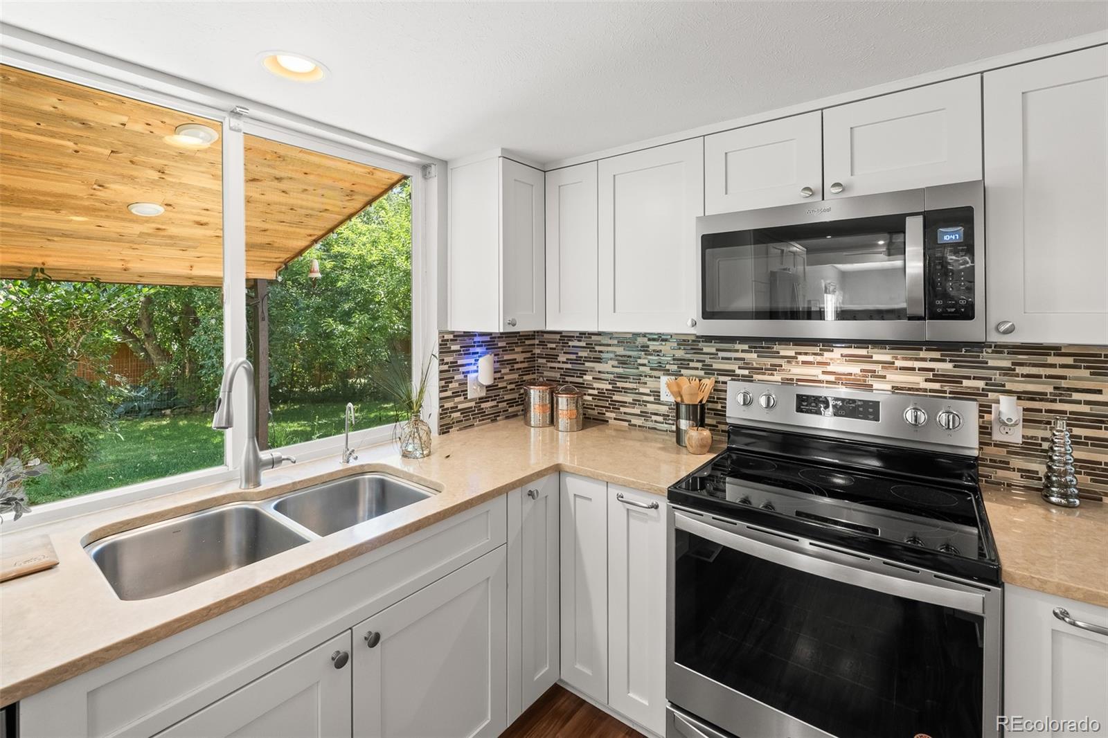 8280 Garland Drive Arvada CO 80005