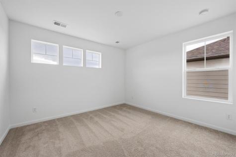 424 S Rifle Street Aurora CO 80017