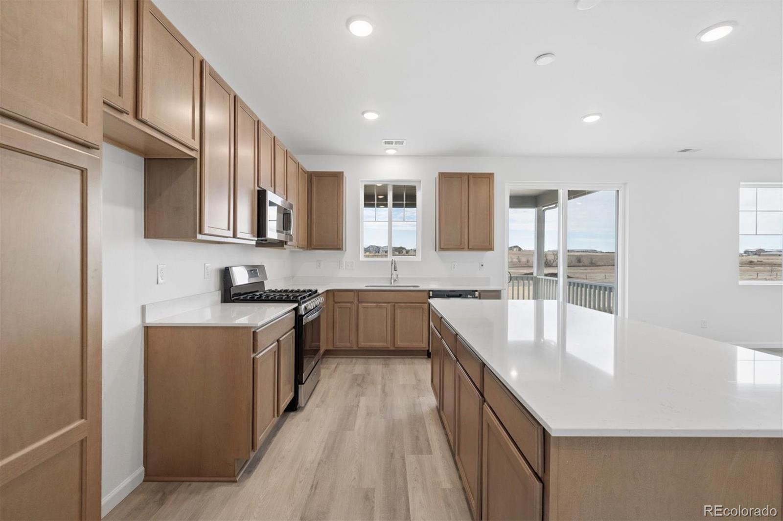 424 S Rifle Street Aurora CO 80017