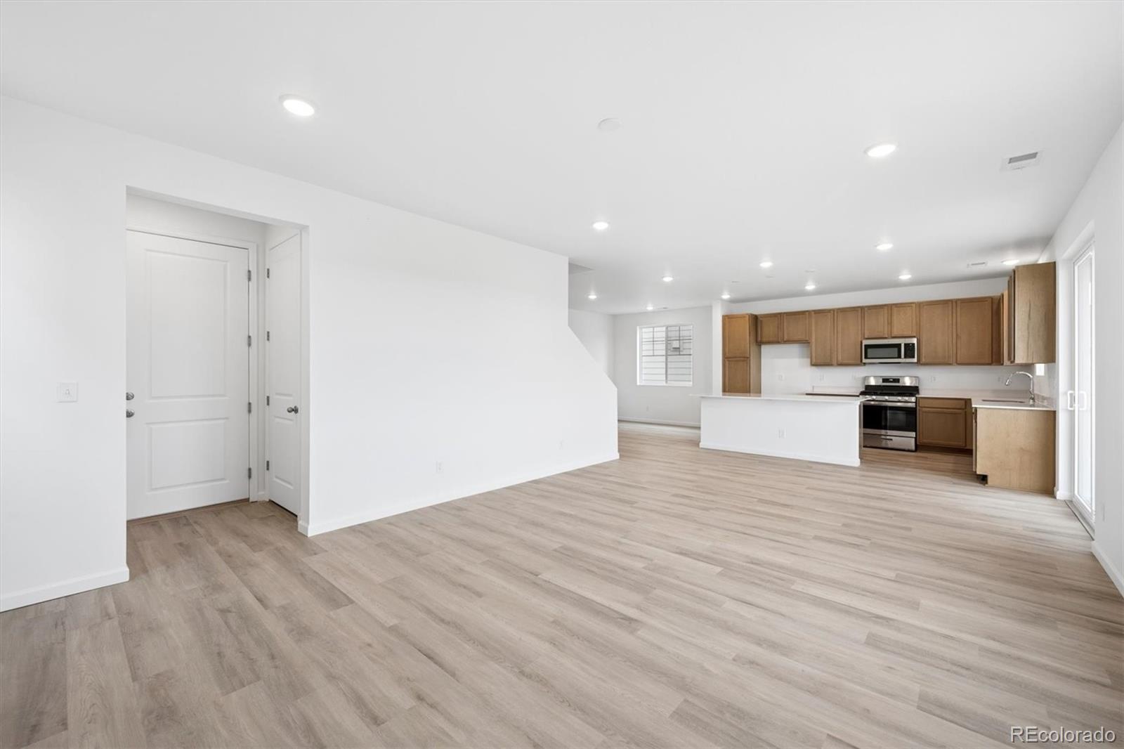 424 S Rifle Street Aurora CO 80017