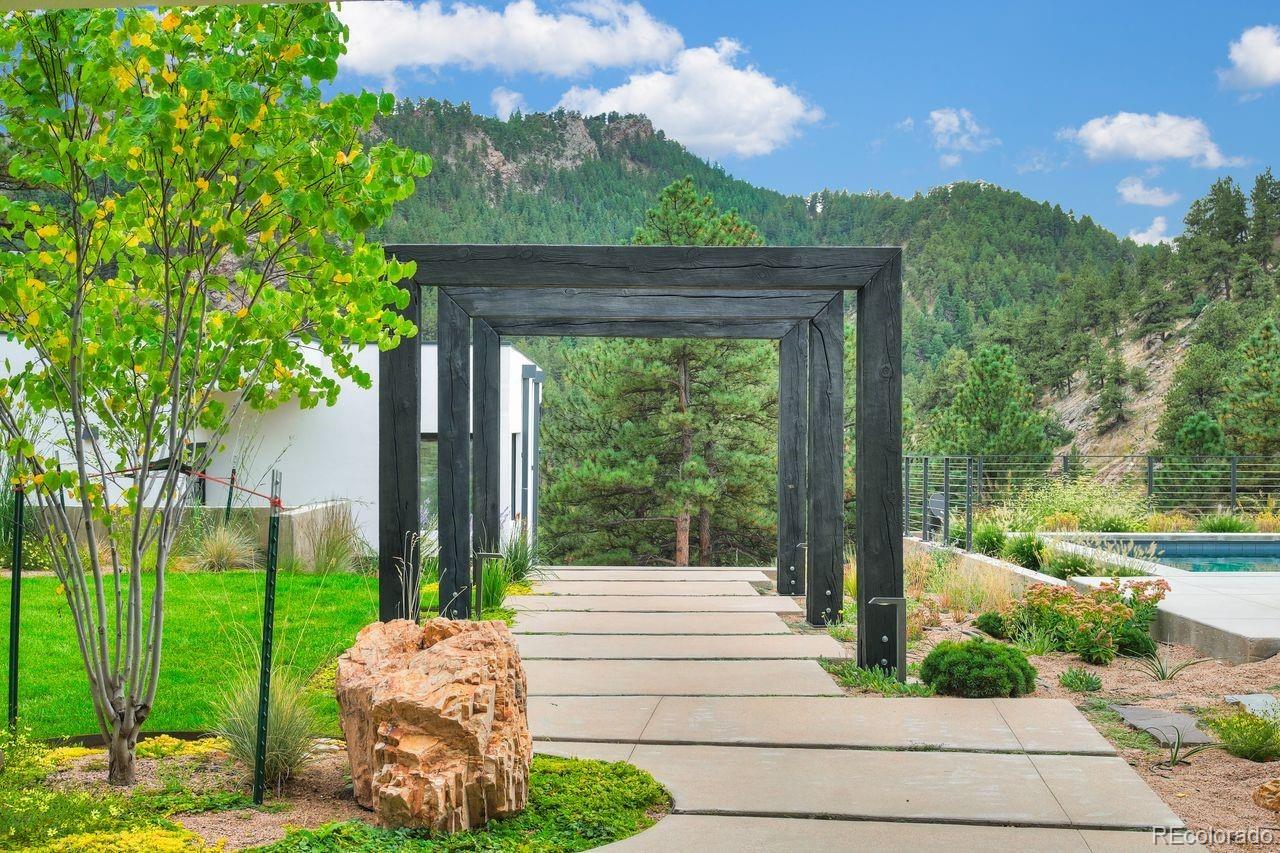 228 Lion Point Boulder CO 80302