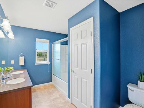 2626 Gray Wolf Loop Broomfield CO 80023