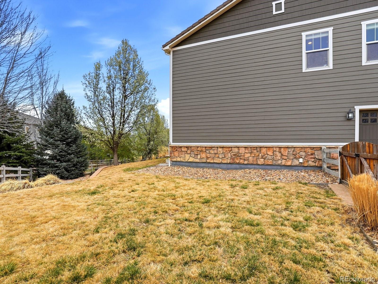 2626 Gray Wolf Loop Broomfield CO 80023
