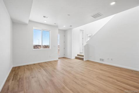 24175 E 30th Place Aurora CO 80019