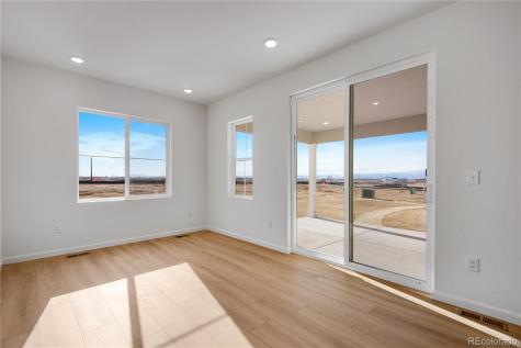24562 E 34th Avenue Aurora CO 80019