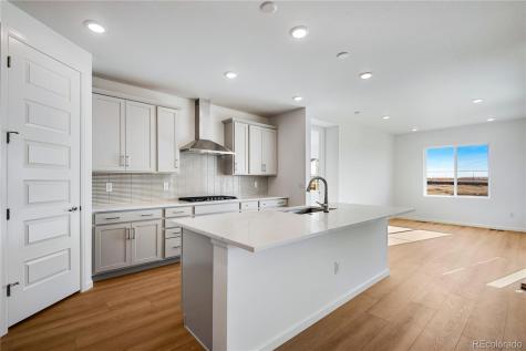 24562 E 34th Avenue Aurora CO 80019