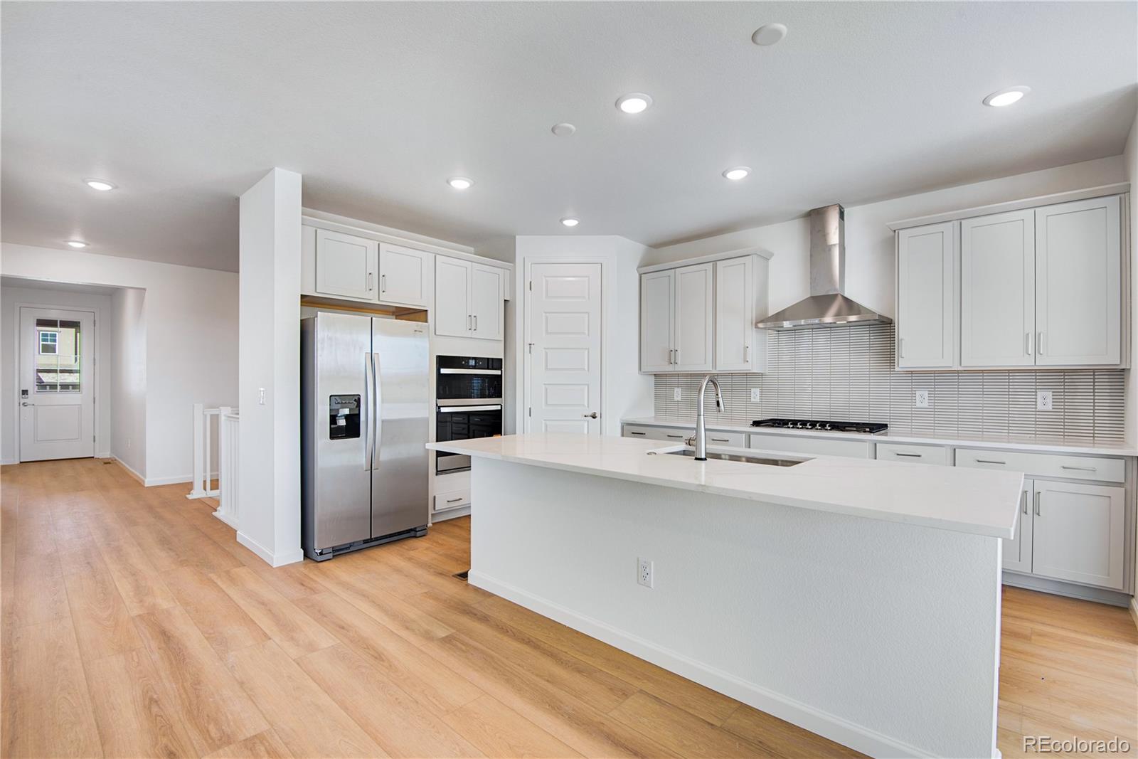 24562 E 34th Avenue Aurora CO 80019