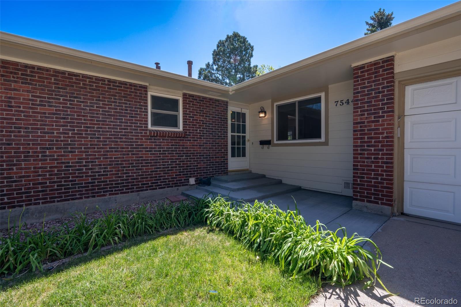 7544 E Easter Way Centennial CO 80112
