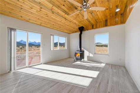 1863 16th Trail Cotopaxi CO 81223