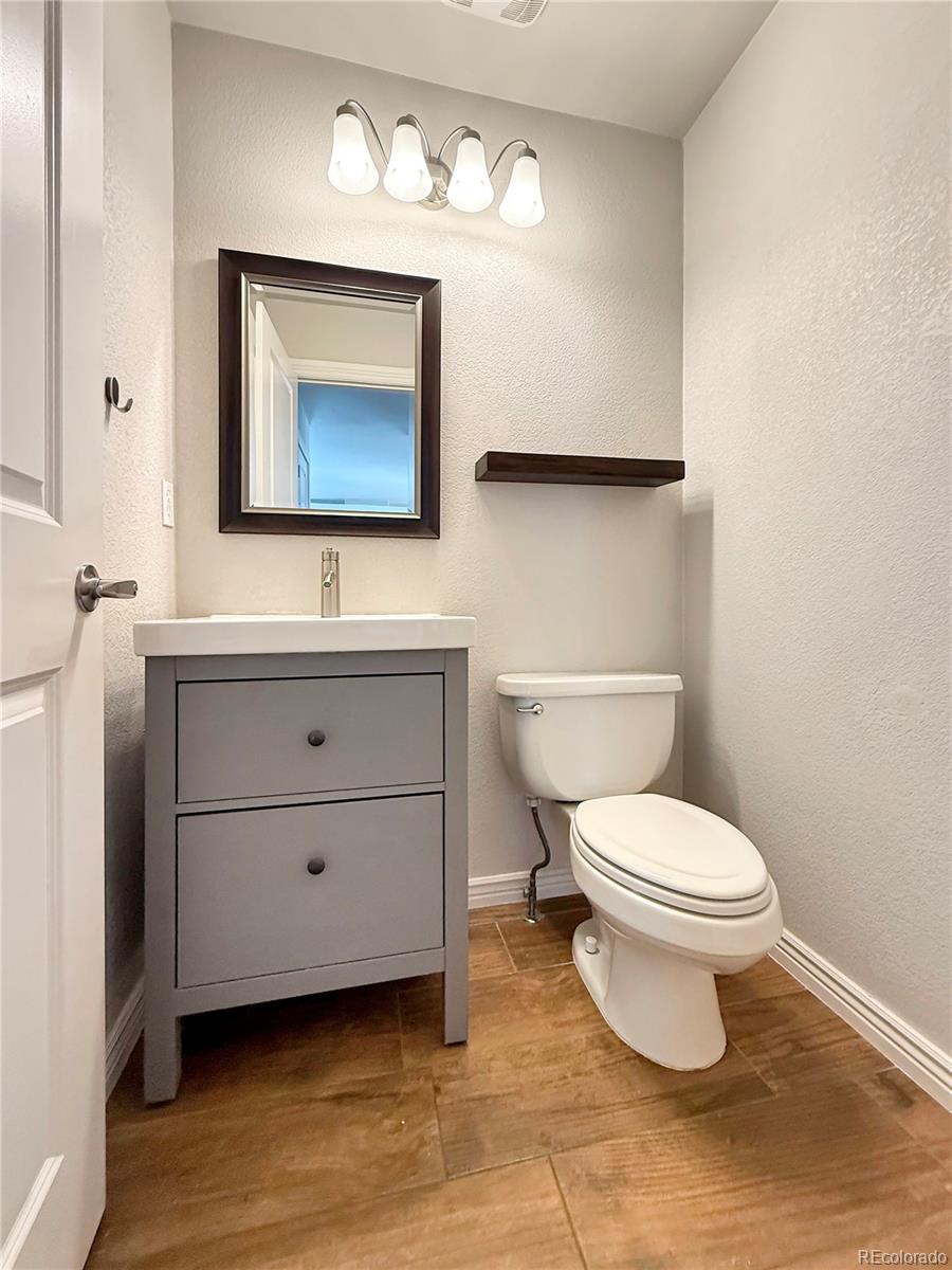 935 Brittany Way Highlands Ranch CO 80126