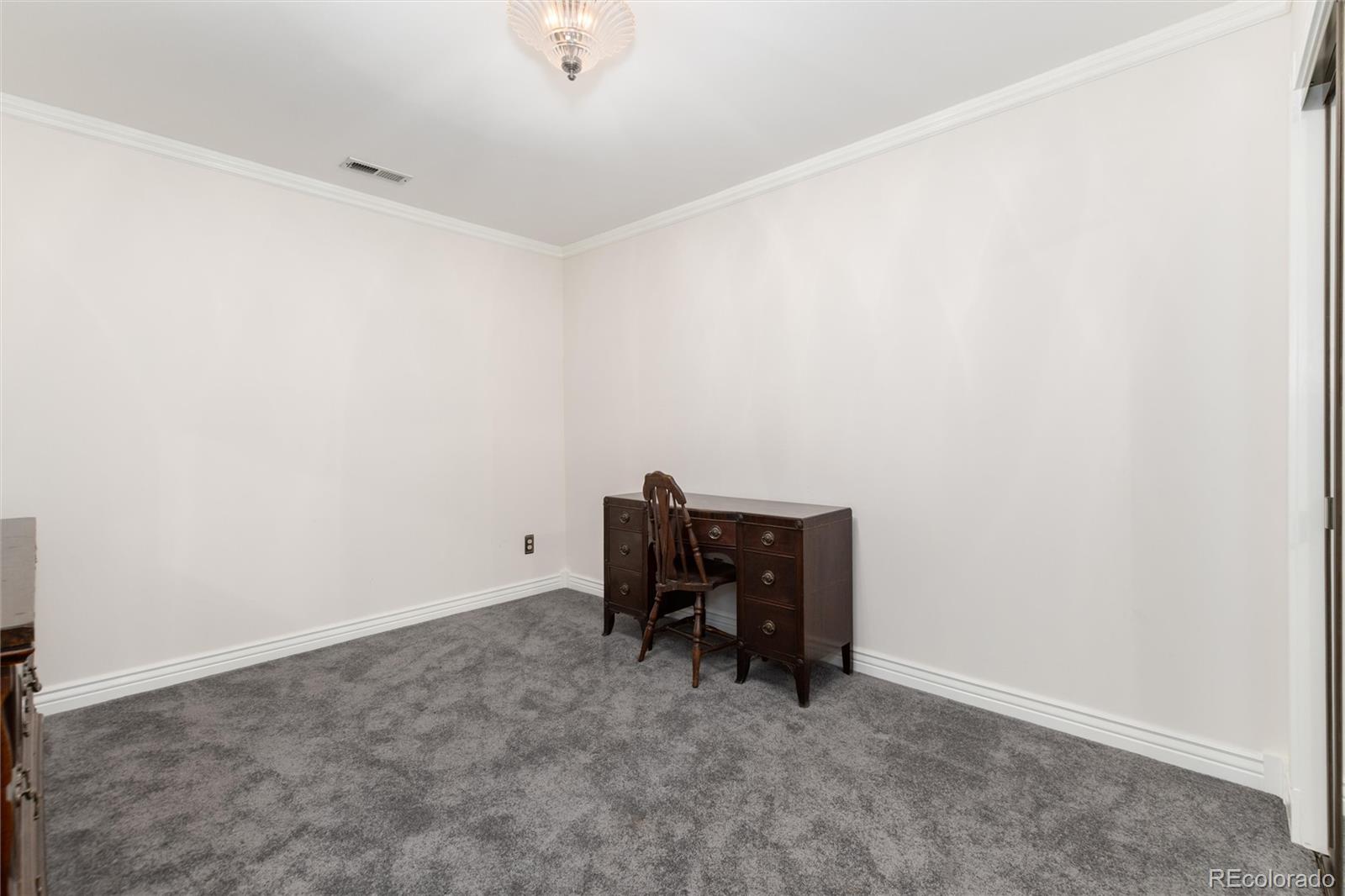 208 S Mc Intyre Way Golden CO 80401