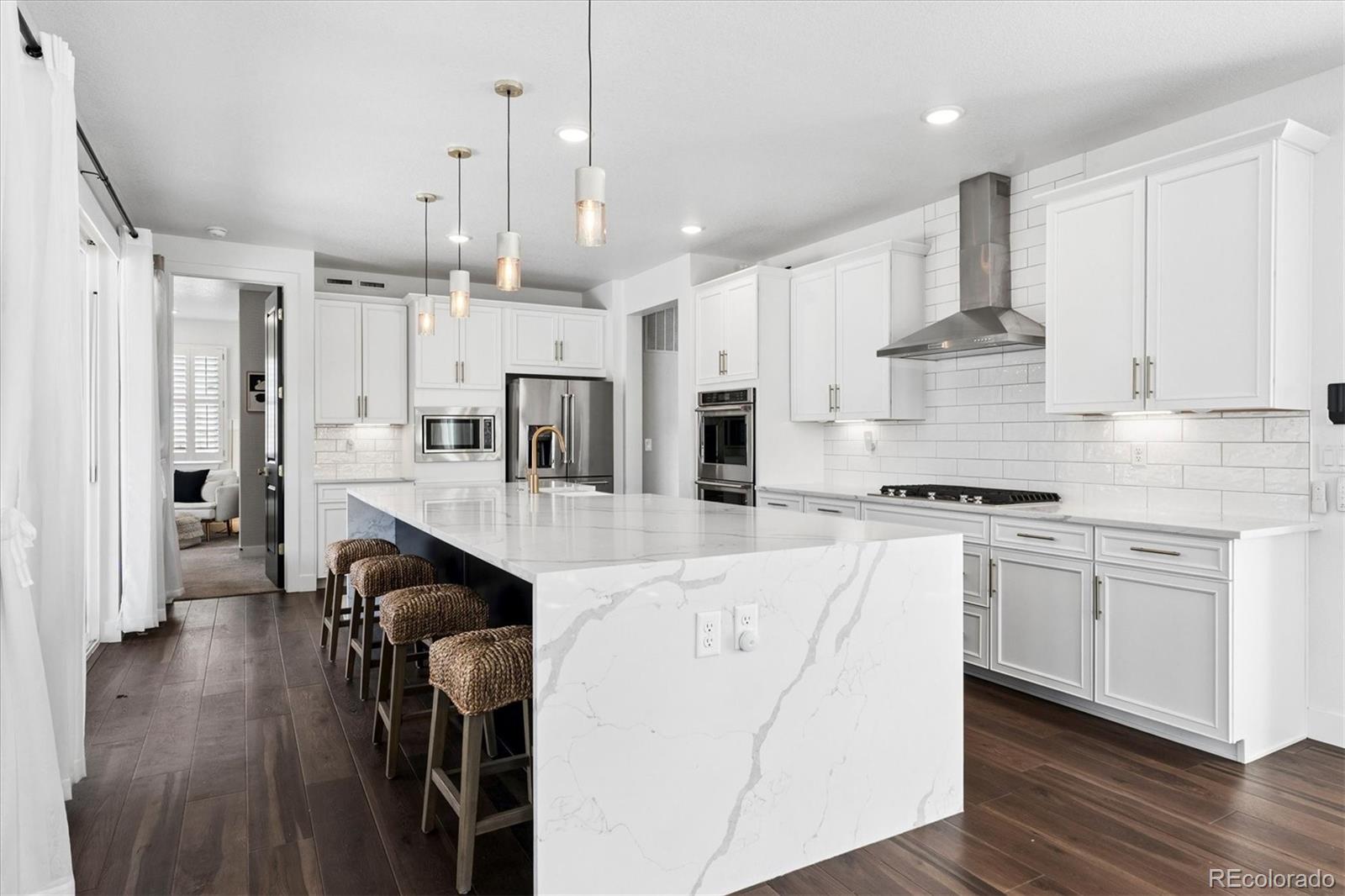 8507 Hotchkiss Loop Littleton CO 80125