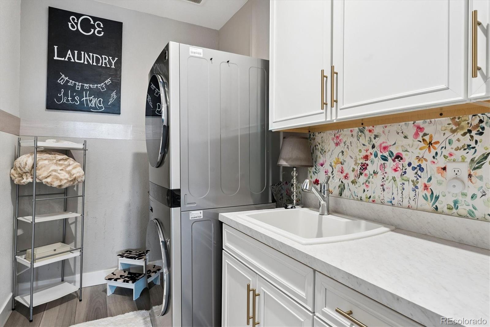 8507 Hotchkiss Loop Littleton CO 80125