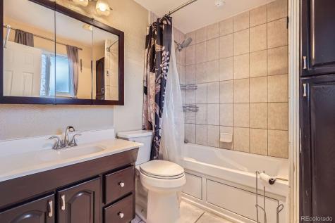 6233 W 75th Avenue Arvada CO 80003