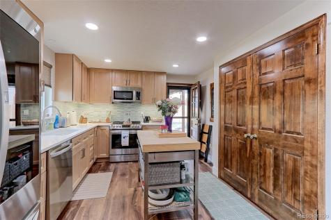 8118 W 69th Way Arvada CO 80004