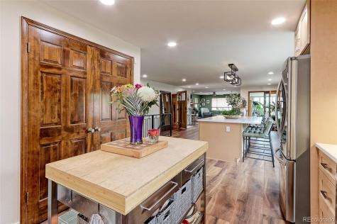 8118 W 69th Way Arvada CO 80004