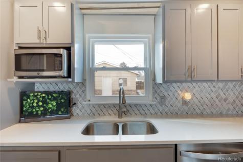 1345 Dallas Street Aurora CO 80010