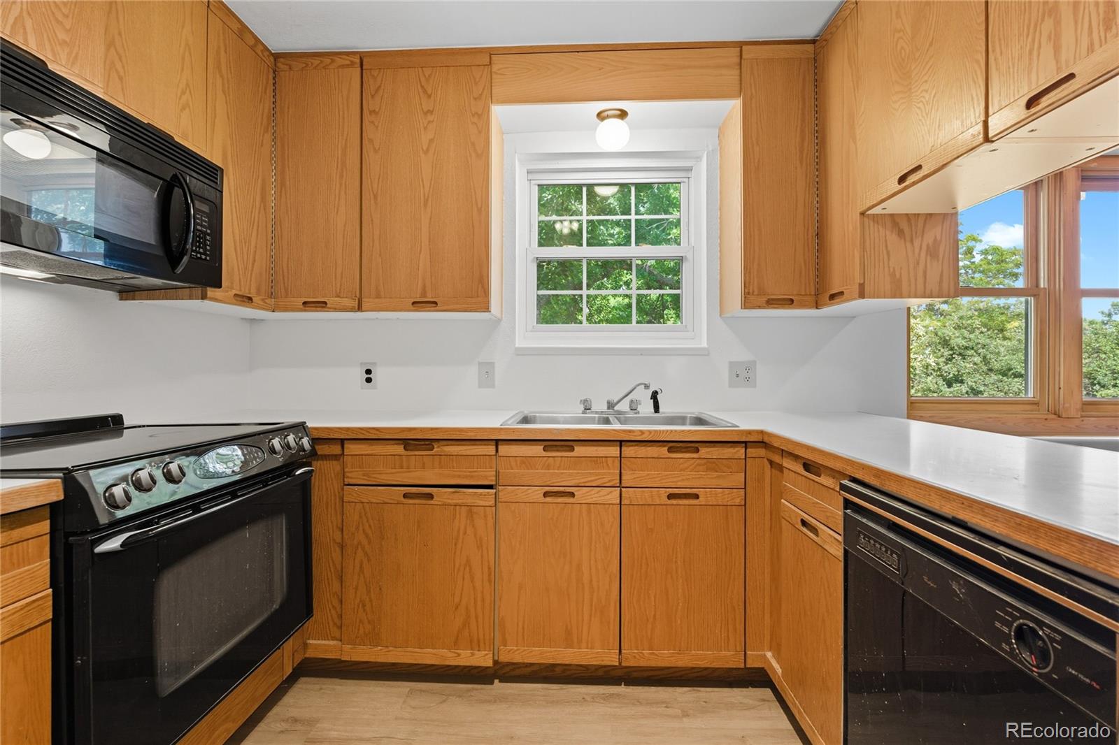 3090 Carter Circle Denver CO 80222