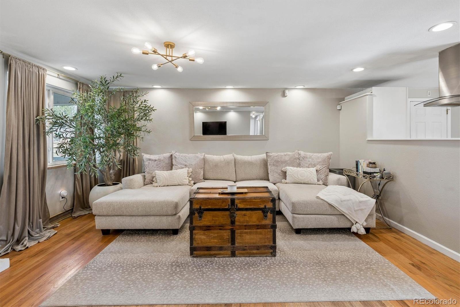 2900 S Jay Street Denver CO 80227