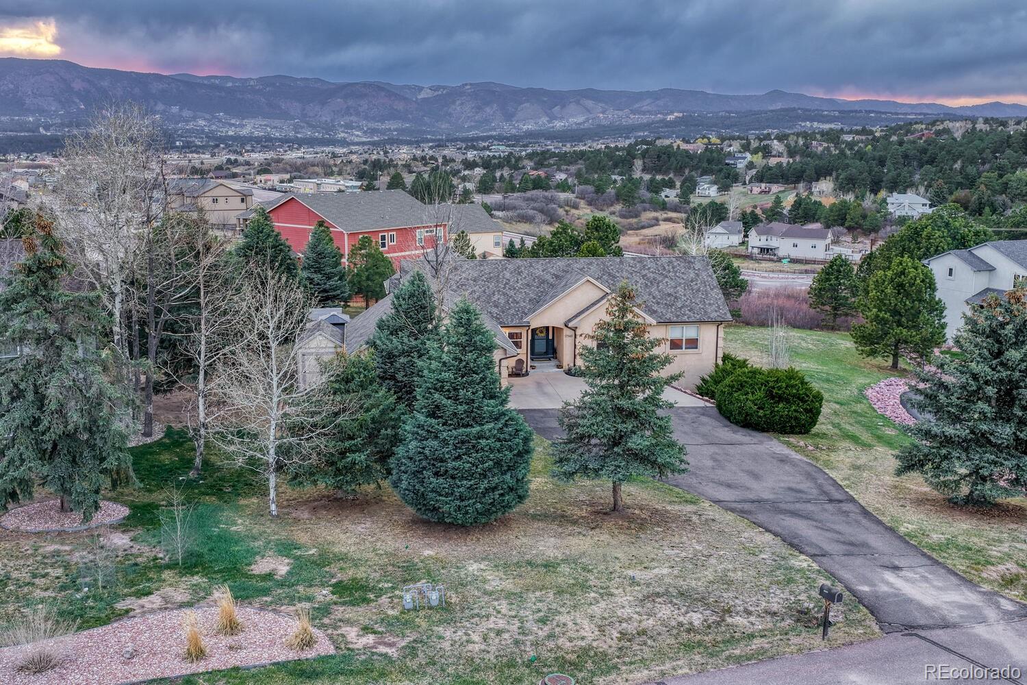 17940 Tom Boy Way Monument CO 80132