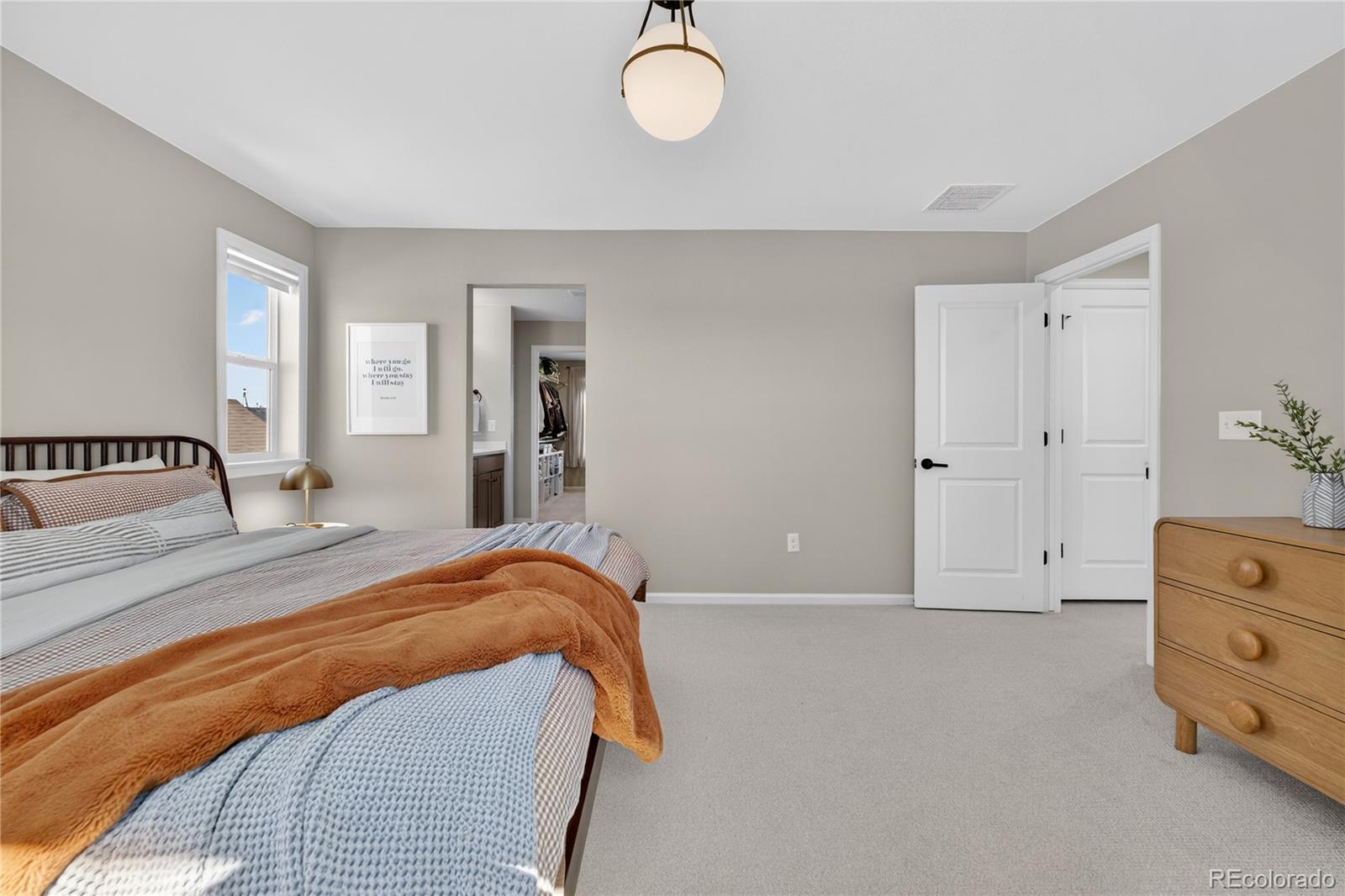 949 N Undergrove Way Aurora CO 80018