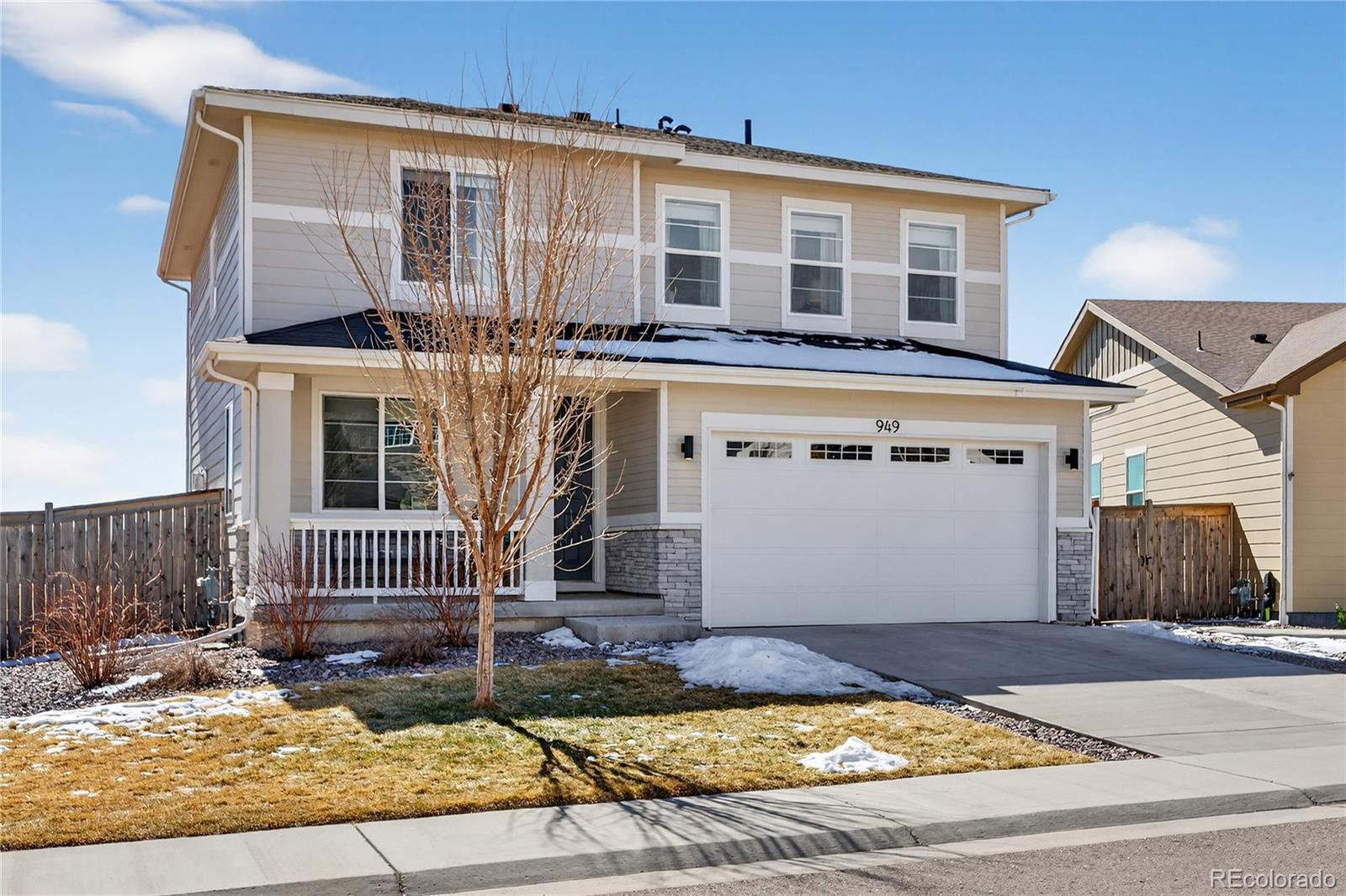 949 N Undergrove Way Aurora CO 80018