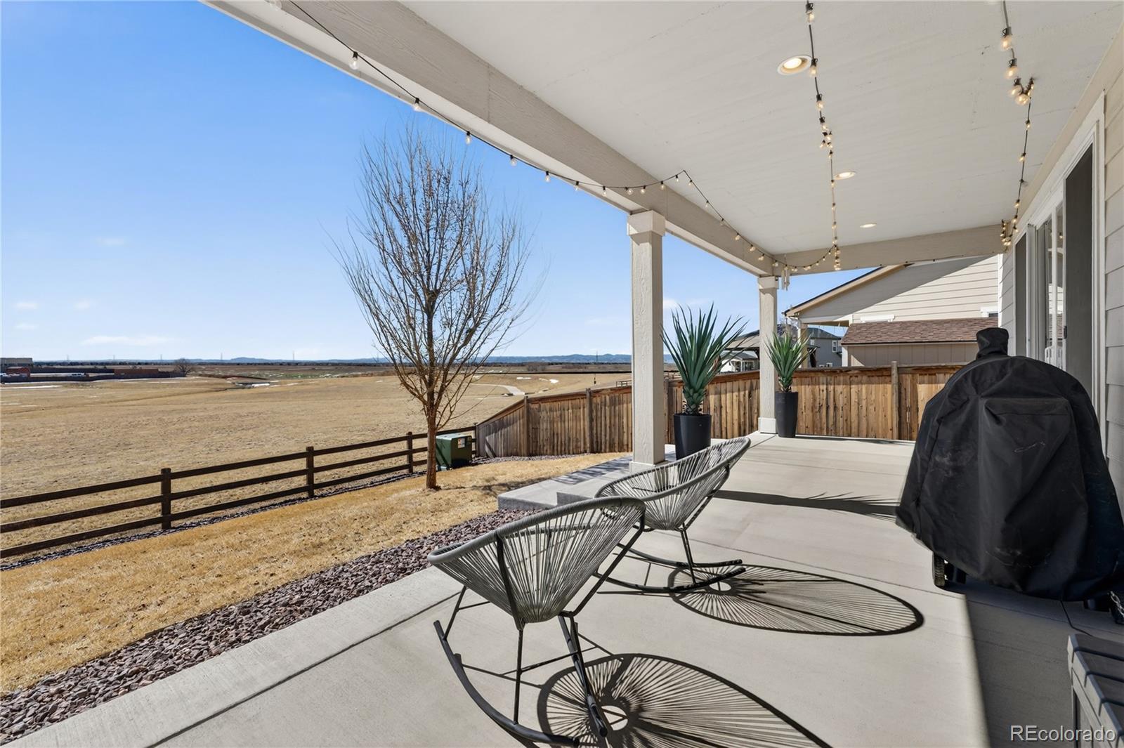 949 N Undergrove Way Aurora CO 80018
