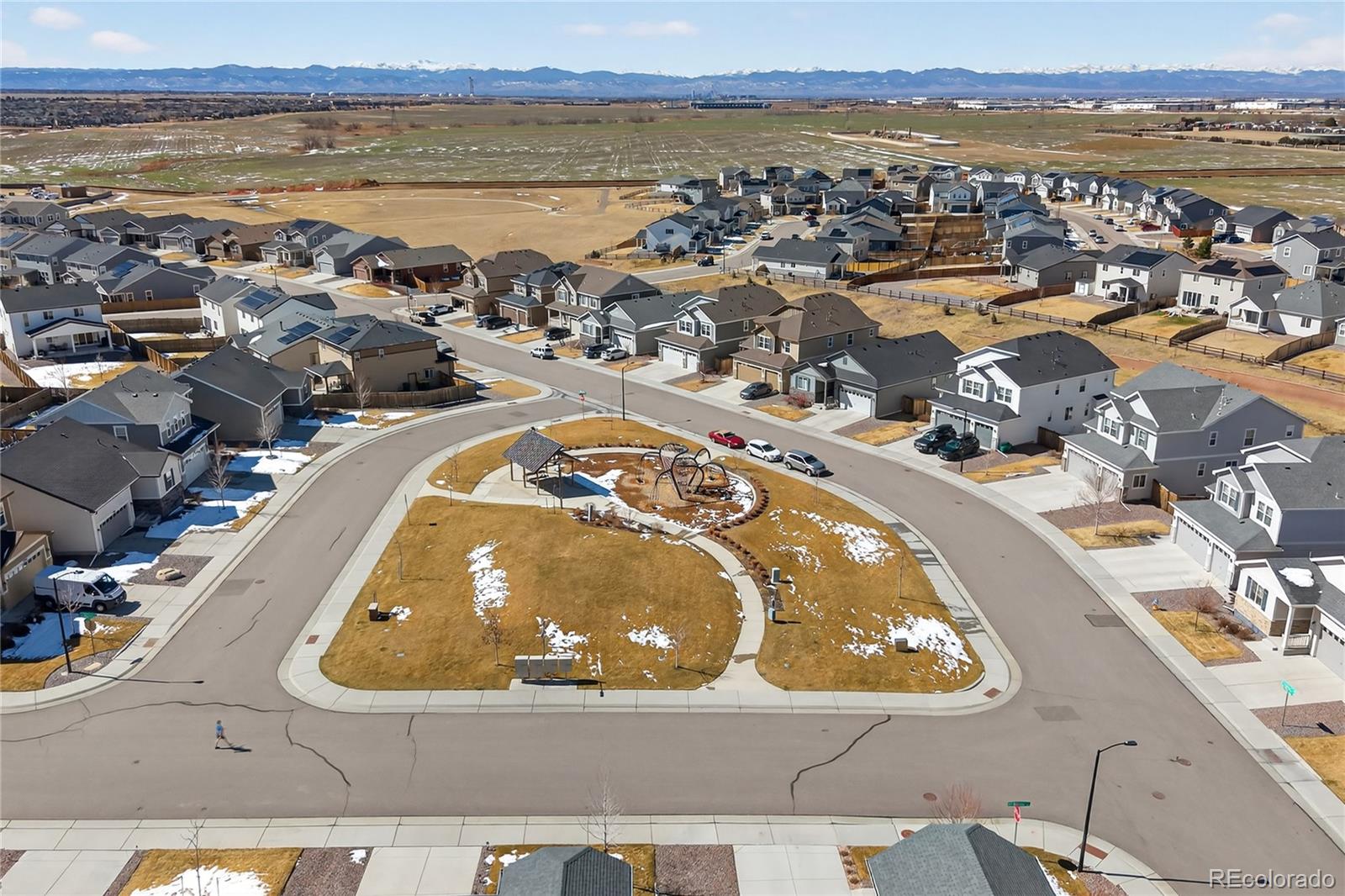 949 N Undergrove Way Aurora CO 80018