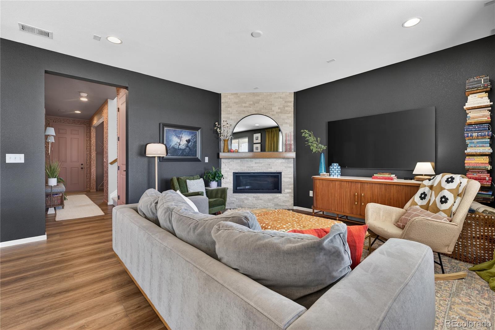 949 N Undergrove Way Aurora CO 80018